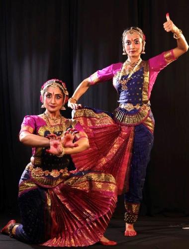 Bharatayam-Duet-Artists-Profile-Bhadra-and-Gayathri